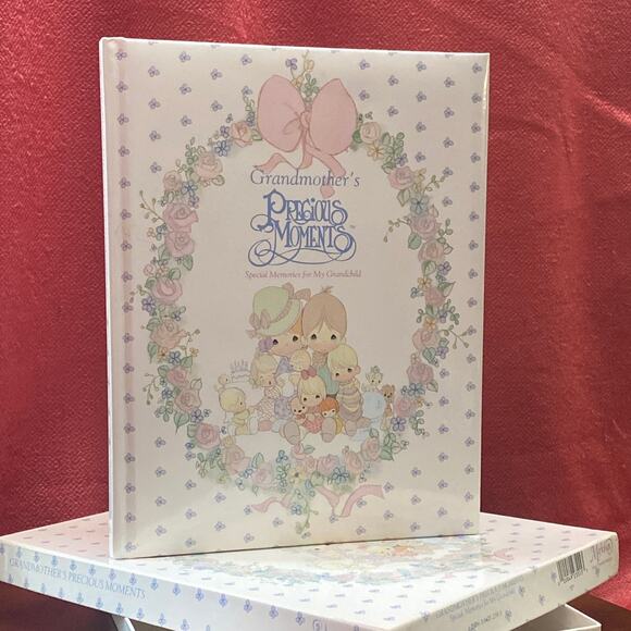 Grandmothers Precious Moments Special Memories My Grandchild Book NEW w/ box VTG - Picture 2 of 14